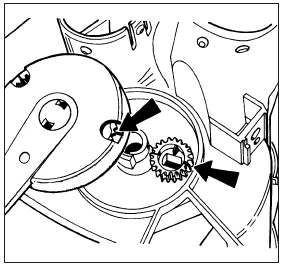 12.3 Air distribution valve lever and gear marks (arrowed)