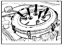 3.2 Air cleaner securing screws (arrowed)