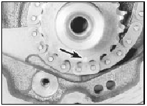 15.18 Coppered link in timing chain aligned with crankshaft sprocket timing