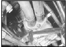 27.4a Exhaust downpipe-to-manifold  flanged joint