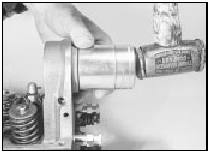 24.13 Fitting a new camshaft oil seal using a socket