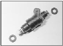 18.12 Fuel injector with seals removed
