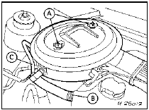 3.26a Air cleaner cover and hose attachments - 1.8 litre (R6A) CVH