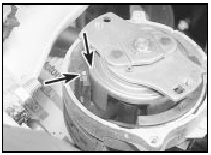15.7c Trigger vane segment leading edge aligned with sensor rib - Motorcraft