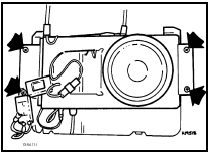 54.11 Loudspeaker/integral heated rear window/radio aerial amplifier bracket