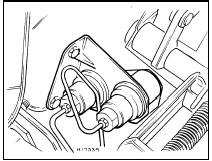 13.1b Pressure regulating valves and mounting bracket - 1986 models onward